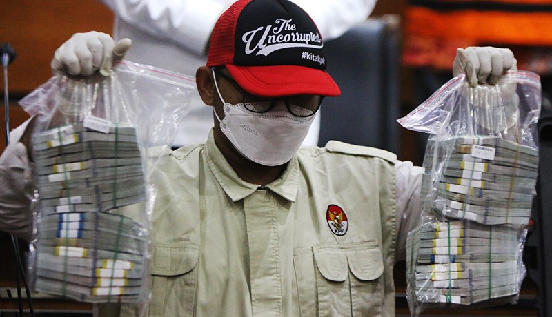 Dulu Pamer di IG, Kini Tas Mewah Istri Rafael Alun Disita KPK - Bagian 4