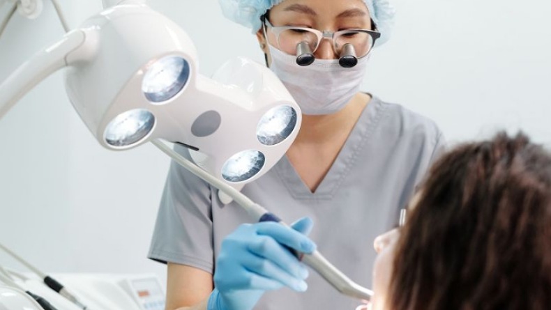 Mahal, Alasan Orang Enggan ke Dokter Gigi