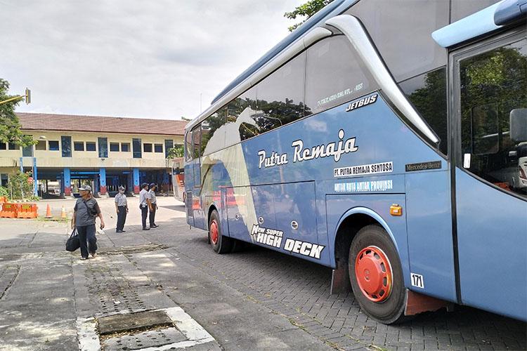 Terminal Giwangan Jogja Masih Sepi Penumpang, Puncak Arus Mudik Lebaran 21 April 2023