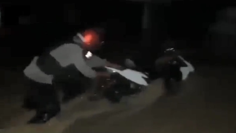 Banjir di NTB Rendam 4 Kabupaten, Ribuan Warga Terdampak