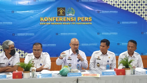   Bikin Onar di Wonosari, WNA Asal Hungaria Diamankan Kantor Imigrasi