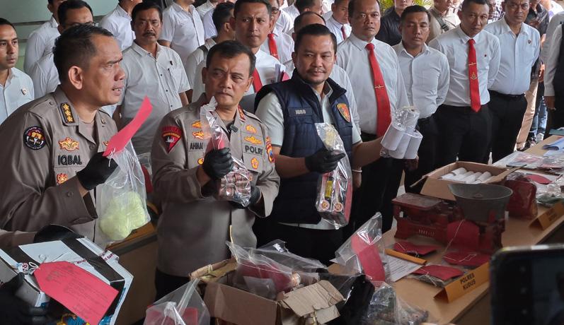 Cipta Kondisi, Polisi Sita Ratusan Kilogram Bahan Petasan dan Tangkap 90 Tersangka di Jateng