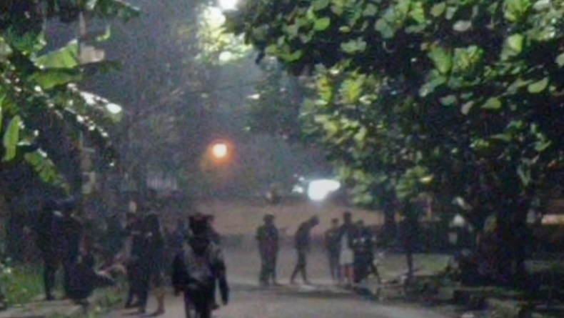 title Perang Sarung Antarkelompok Bocah Nyaris Pecah di Rancasari Bandung Perang Sarung Antarkelompok Bocah Nyaris Pecah di Rancasari Bandung