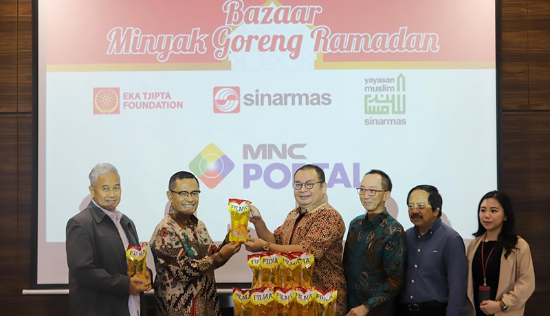 Sinar Mas dan MPI Gelar Bazaar Minyak Goreng Murah di Gedung Sindo - Bagian 1