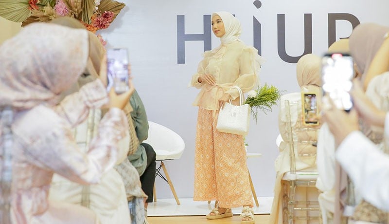 Konsep dan Suasana yang Menyenangkan untuk Belanja Fesyen Muslim di Hijup Store - Bagian 2