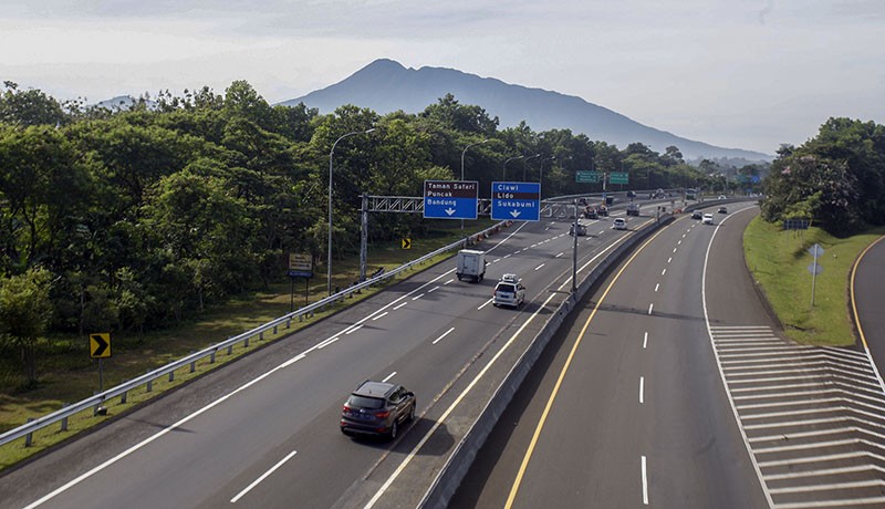 Suasana Jalur Puncak Bogor Lengang saat Libur Panjang - Bagian 2