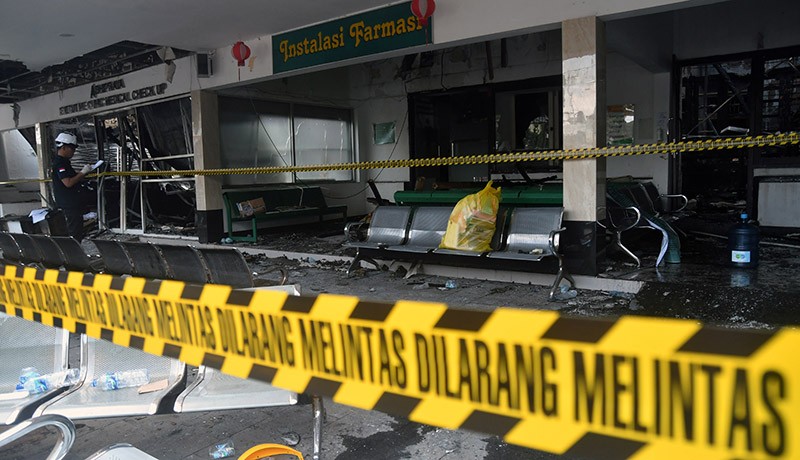 Puslabfor Mabes Polri Olah TKP Kebakaran RS Salak Bogor - Bagian 3