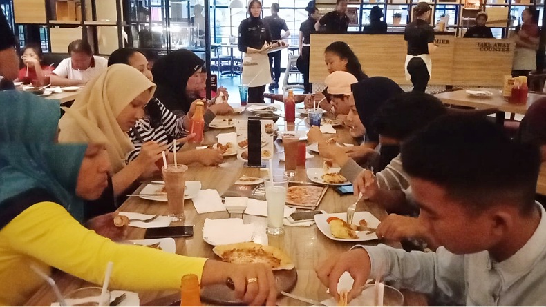 title Jadwal Buka Puasa di Kotamobagu Hari Ini Minggu 9 April 2023 Jadwal Buka Puasa di Kotamobagu Hari Ini Minggu 9 April 2023