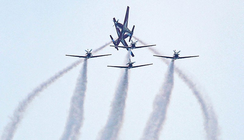 Foto-Foto Peringatan HUT ke-77 TNI AU Melibatkan 3.693 Personel - Bagian 3