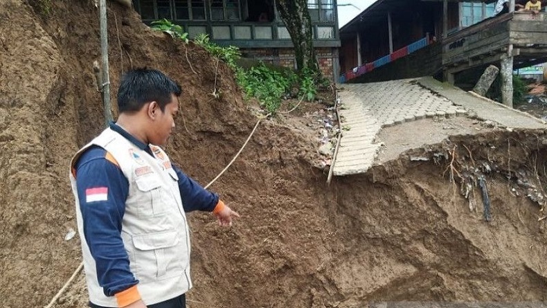 Muba Dilanda Bencana Tanah Longsor hingga Angin Puting Beliung, 17 Rumah Rusak