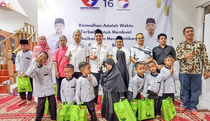 Pemuda Perindo Gelar Buka Puasa Bersama di Rumah Panti Yatim - Bagian 1