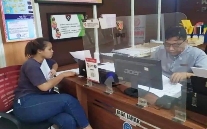 title Tergiur Ponsel Murah di Medsos, Perempuan di Palembang Tertipu Rp5 Juta Tergiur Ponsel Murah di Medsos, Perempuan di Palembang Tertipu Rp5 Juta