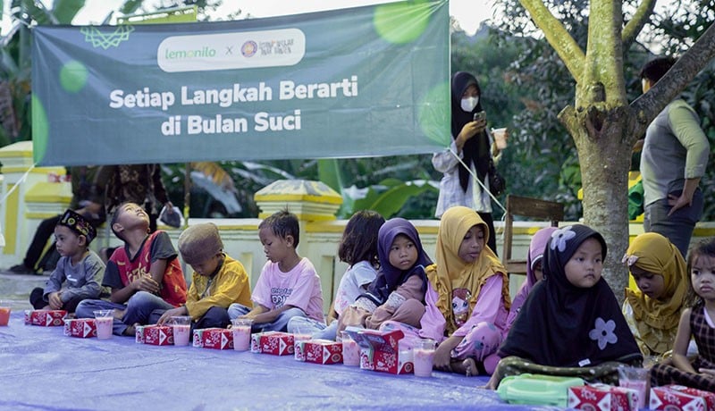 Ngabuburit Seru Bareng Anak-Anak Isbanban Foundation, Lemonilo Gandeng Influencer - Bagian 5