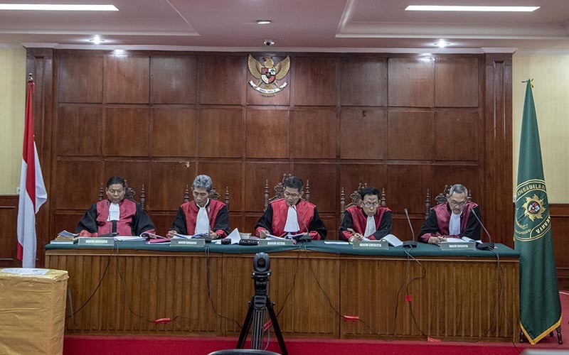 Tok! Hakim Putuskan Ferdy Sambo Tetap Dihukum Mati - Bagian 1
