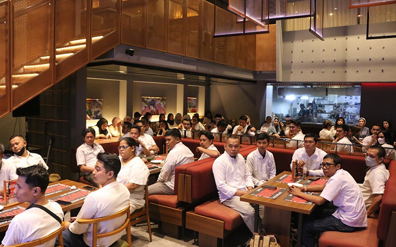 title 3 Susunan Acara Bukber Kantor yang Seru dan Menarik 3 Susunan Acara Bukber Kantor yang Seru dan Menarik