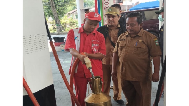 title Jelang Mudik Lebaran, Pompa Ukur BBM di SPBU Pematangsiantar Dicek Jelang Mudik Lebaran, Pompa Ukur BBM di SPBU Pematangsiantar Dicek