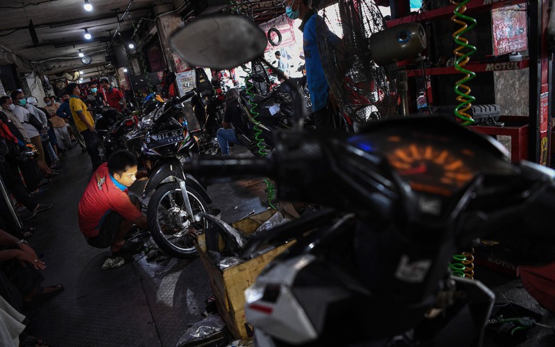 Antrean Servis Motor Persiapan Mudik Lebaran 2023 - Bagian 3