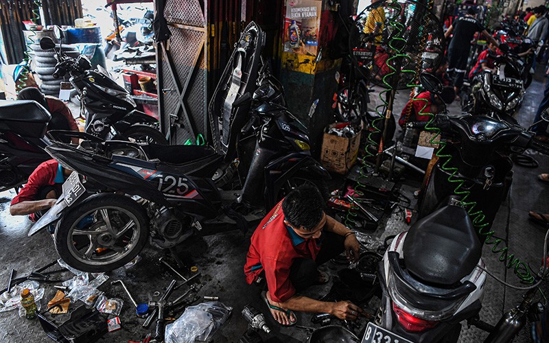 Antrean Servis Motor Persiapan Mudik Lebaran 2023 - Bagian 2