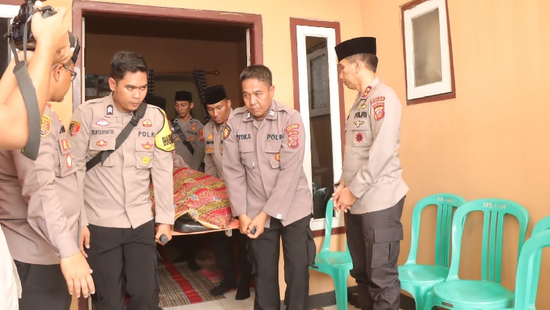 Perwira Pertama Polri Meninggal di Pospam Mudik Indramayu, Diduga akibat Kelelahan