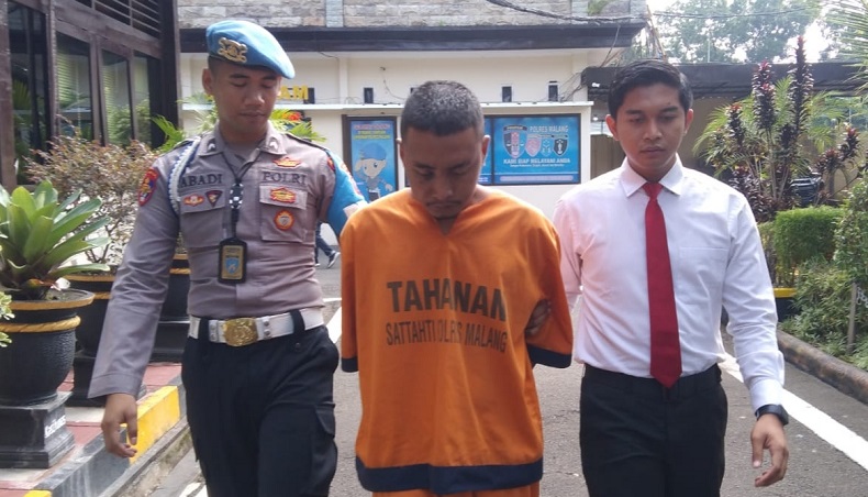 title Tragis, Pulang Bekerja dari Hongkong, Ibu di Malang Justru Tewas Dibunuh Anak Kandung Tragis, Pulang Bekerja dari Hongkong, Ibu di Malang Justru Tewas Dibunuh Anak Kandung