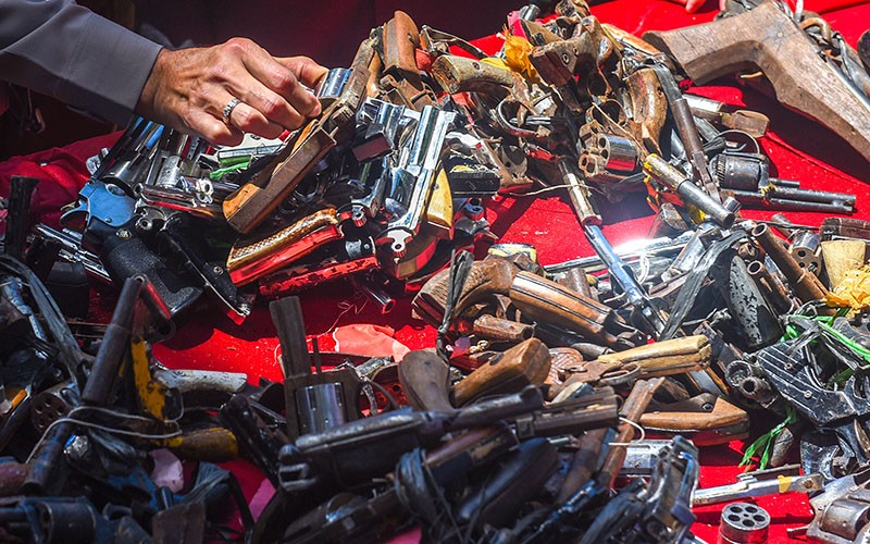 Penampakan 432 Senjata Api Rakitan Dimusnahkan - Bagian 1