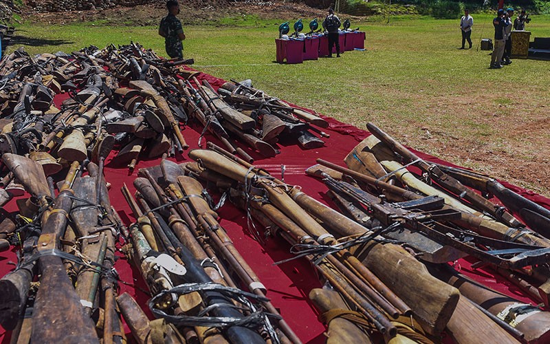 Penampakan 432 Senjata Api Rakitan Dimusnahkan - Bagian 2