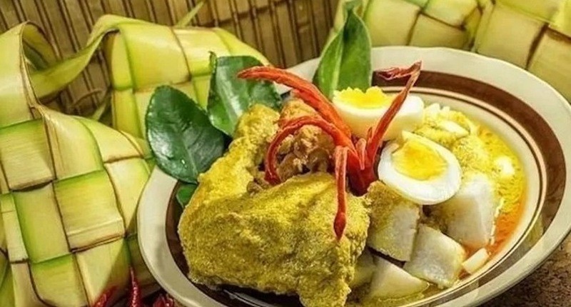 Resep Opor Ayam Lebaran Sederhana, Enak Disantap dengan Ketupat dan Sambal Goreng Ati