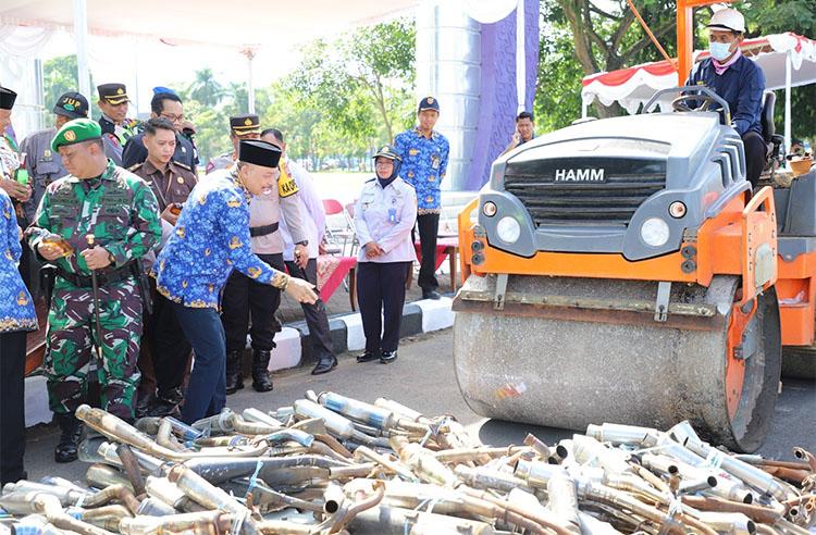 Polres Purworejo Musnahkan 2.300 Botol Miras dan 40 Kilogram Bubuk Petasan