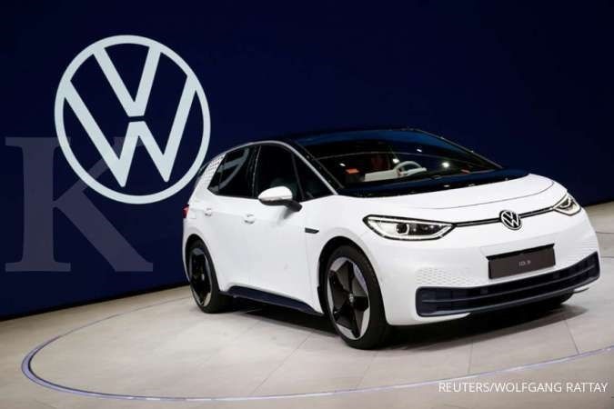 VW Akan Bangun Industri Baterai Kendaraan Listrik Di Indonesia, Bahlil ...