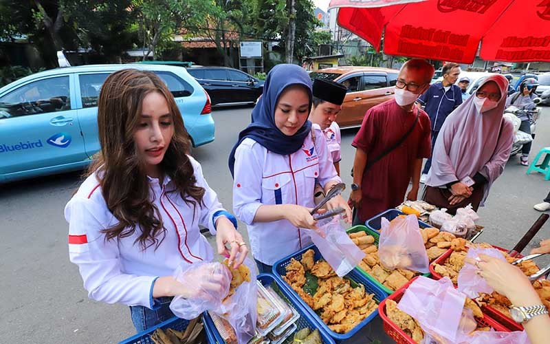 DPW Pemuda Perindo DKI Jakarta Bagi-Bagi Takjil Gratis - Bagian 3