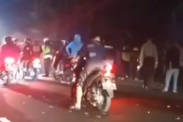 2 Kelompok Bentrok di Malam Takbiran, Sejumlah Orang Alami Luka Bacok