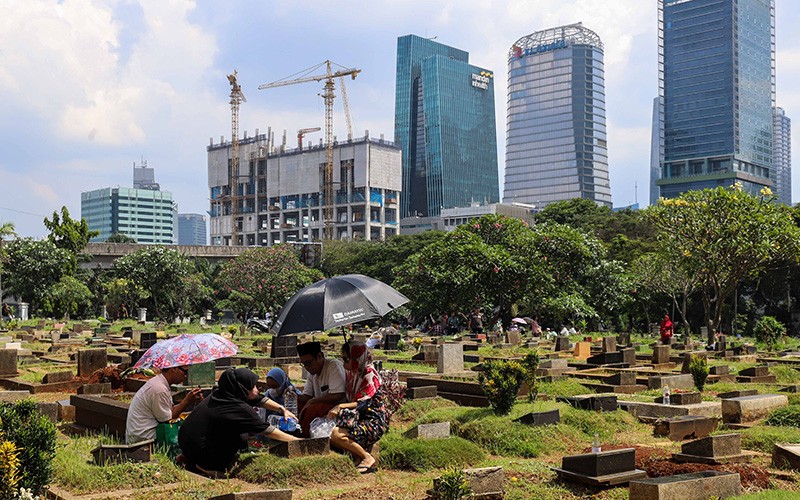 Tradisi Ziarah Kubur saat Idul Fitri 1444 H - Bagian 3