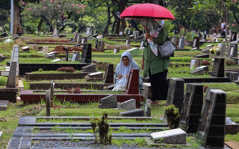 Bacaan Doa Ziarah Kubur Singkat Untuk Orang Tua Saat Lebaran Idul Fitri