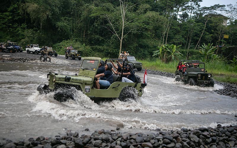 Serunya Naik Jip Wisata Susuri Lereng Gunung Merapi - Bagian 2