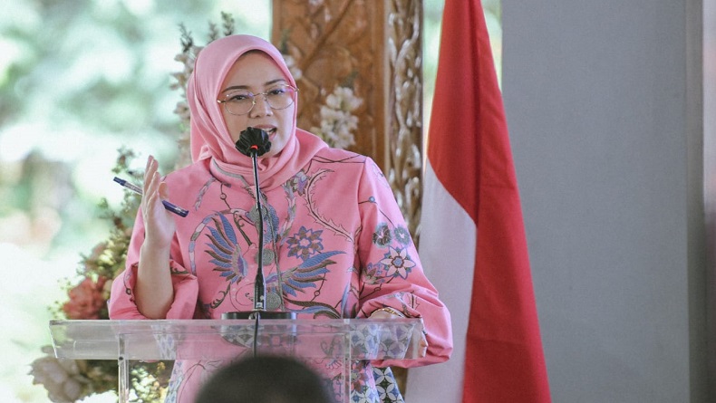 Opor Buatan Teh Juju Ternyata Jadi Menu Favorit Bupati Purwakarta saat Lebaran 