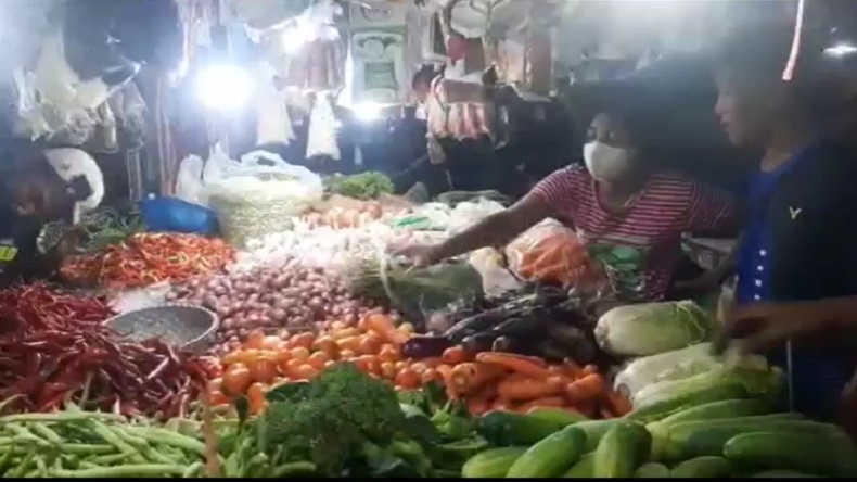 Harga Sayuran di Sidoarjo Merangkak Naik usai Lebaran, Daun Bawang Rp50.000 