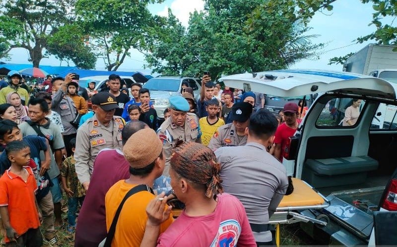 2 Warga Terseret Arus Pantai Ombakputih Sukabumi Ditemukan Selamat, 1 Masih Hilang