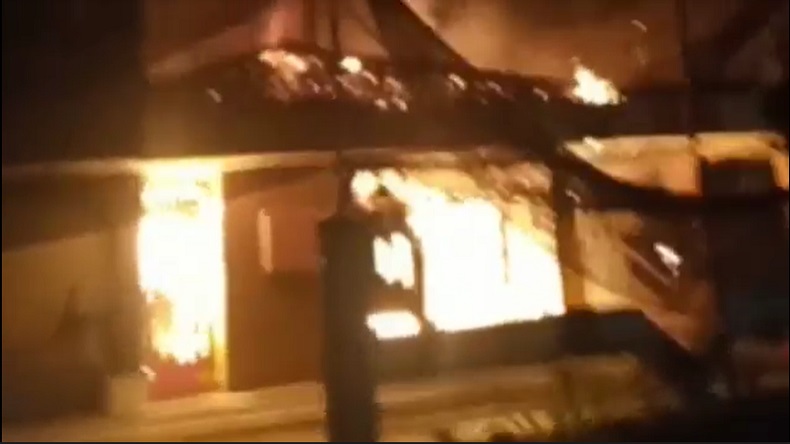 Ditinggal Mudik Lebaran, Rumah dan Kios di Tulungagung Ludes Terbakar 