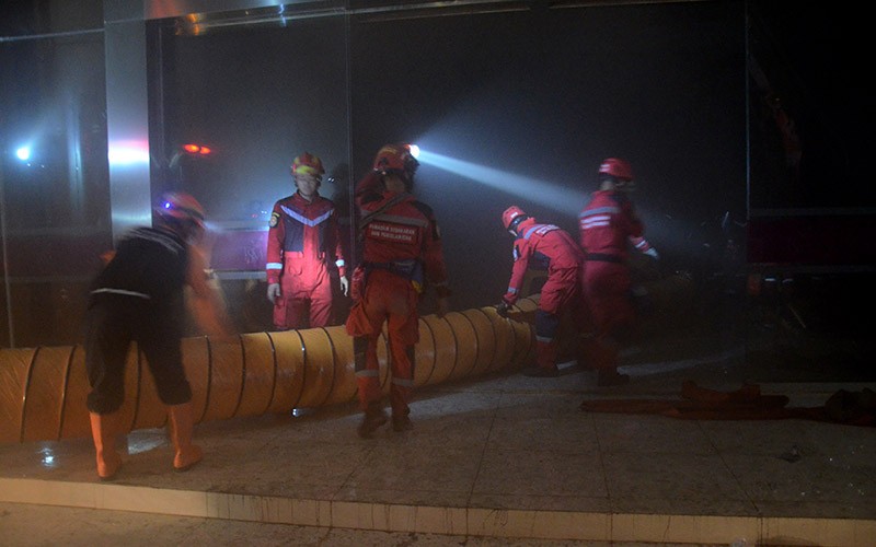 Begini Kondisi Trans Studio Mall Makassar Kebakaran - Bagian 2