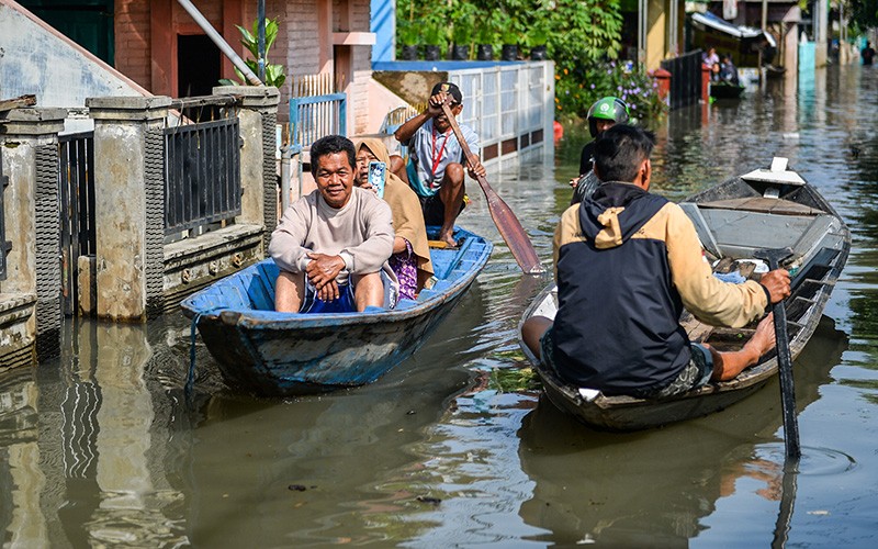 Sungai Citarum Meluap Rendam Kampung Bojongasih Kabupaten Bandung - Bagian 2