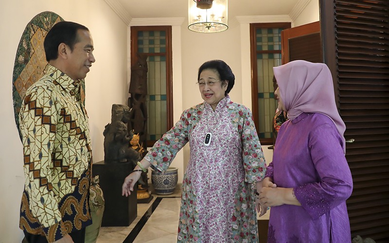 Presiden Jokowi Silaturahmi ke Kediaman Megawati Soekarnoputri - Bagian 1