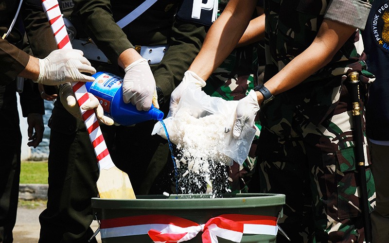 12,499 Kg Sabu Hasil Tangkapan Satgas Pamtas RI-Malaysia Dimusnahkan - Bagian 1