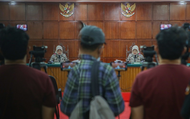Sidang Putusan Banding, AG Tetap Dihukum 3,5 Tahun Penjara - Bagian 2