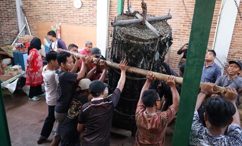 Lopis Raksasa 1.830 Kg Siap Meriahkan Tradisi Syawalan Krapyak di Pekalongan