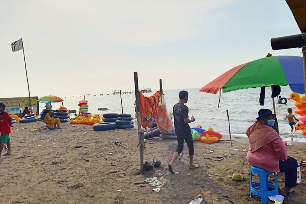 Selama Libur Lebaran, Jumlah Kunjungan Wisatawan di Pantai Widuri Pemalang Turun 