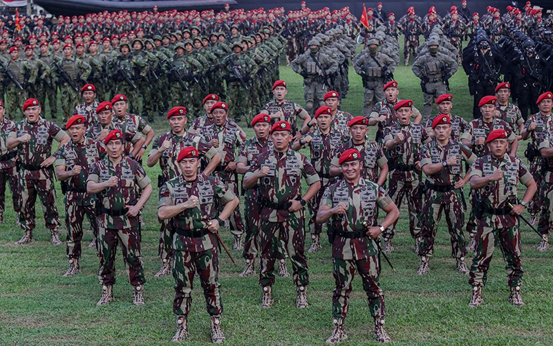 Potret 2 Jenderal Kopassus Dipanggul Prajurit - Bagian 2