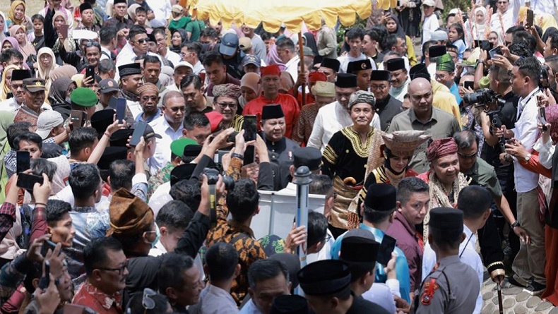 Prabowo Ungkap Kekaguman kepada Tokoh Tanah Minang M Natsir hingga Tan Malaka