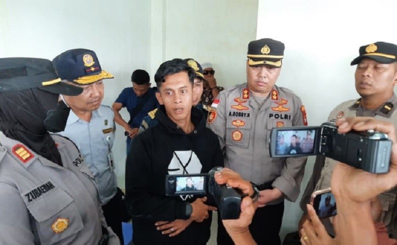 Kisah Korban Selamat Kapal Evelyn, Terlempar 20 Meter hingga Mengapung di Laut