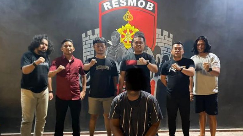 Sakit Hati Istri Jalan Bareng Lelaki Lain, Pria Ini Tikam 2 Warga Gorontalo 