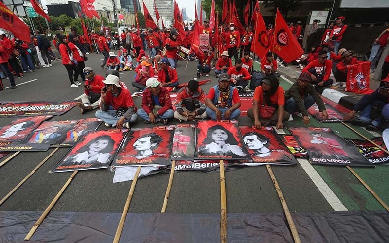 Ribuan Buruh Long March Tuntut Pemerintah Tingkatkan Kesejahteraan Pekerja - Bagian 4